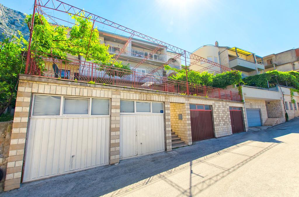 Apartments Tomislav Omiš Exterior foto